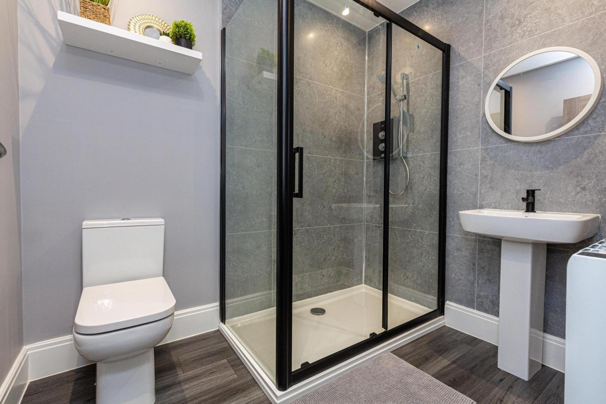 Beachfront Apartment 3 Bedrooms Sleeps 7 - Gateway To The Lake District - Newly Refurbished Morecambe Luaran gambar
