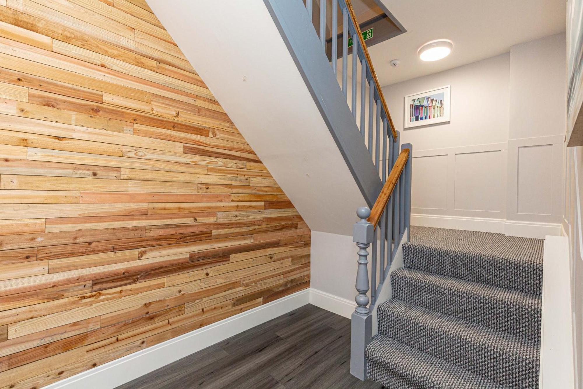 Beachfront Apartment 3 Bedrooms Sleeps 7 - Gateway To The Lake District - Newly Refurbished Morecambe Luaran gambar